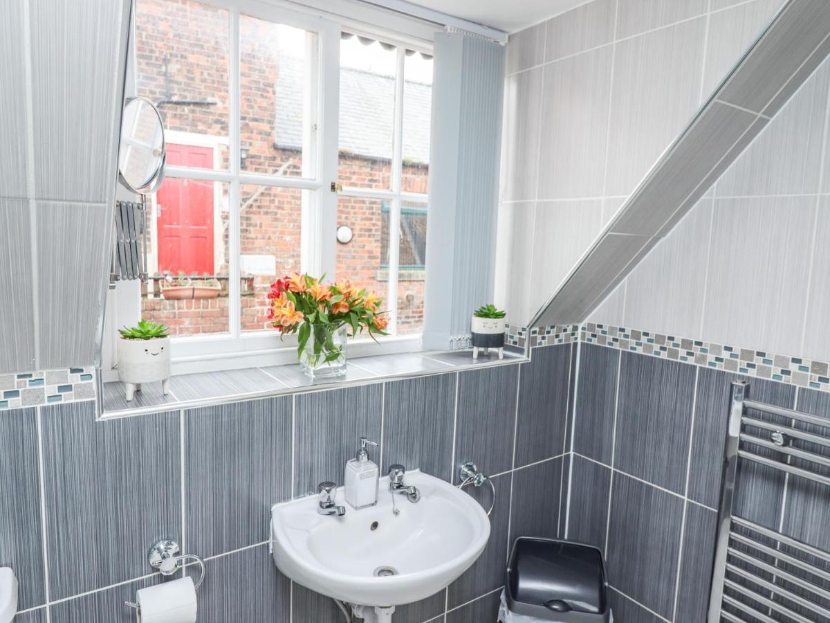 Station View Villa Whitby Eksteriør bilde
